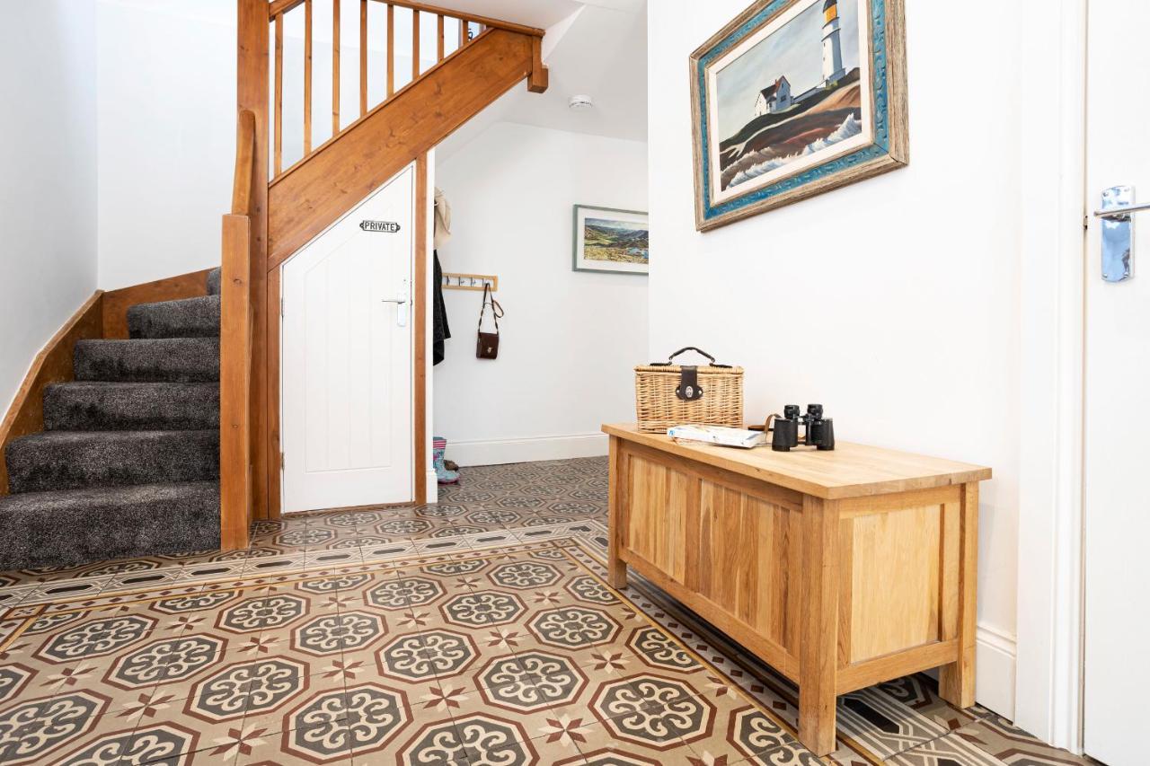 Finest Retreats - Lighthouse Cottage Rampside Eksteriør bilde
