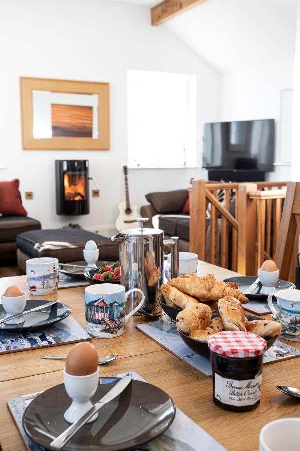 Finest Retreats - Lighthouse Cottage Rampside Eksteriør bilde