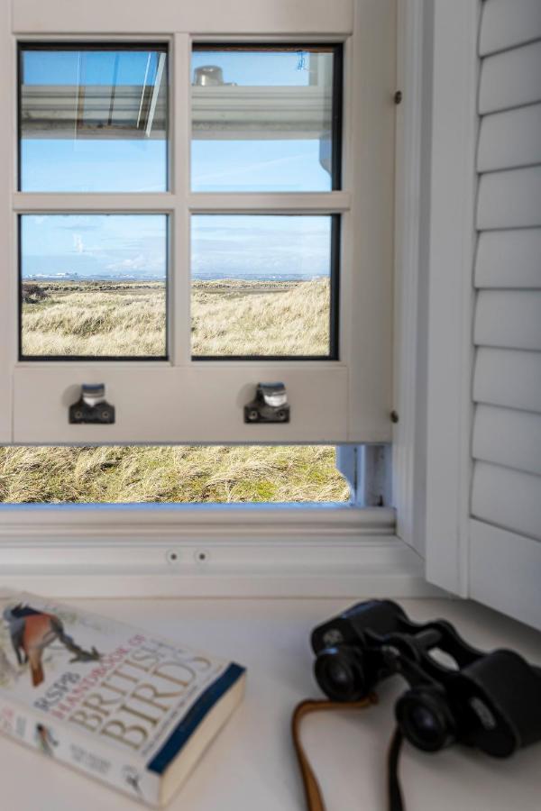 Finest Retreats - Lighthouse Cottage Rampside Eksteriør bilde